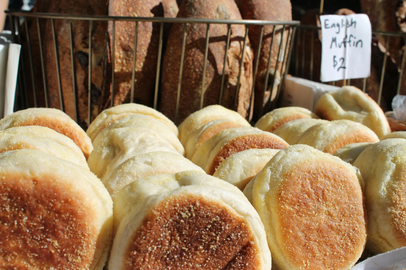 English muffins at a bakery (Photo: Unsplash)