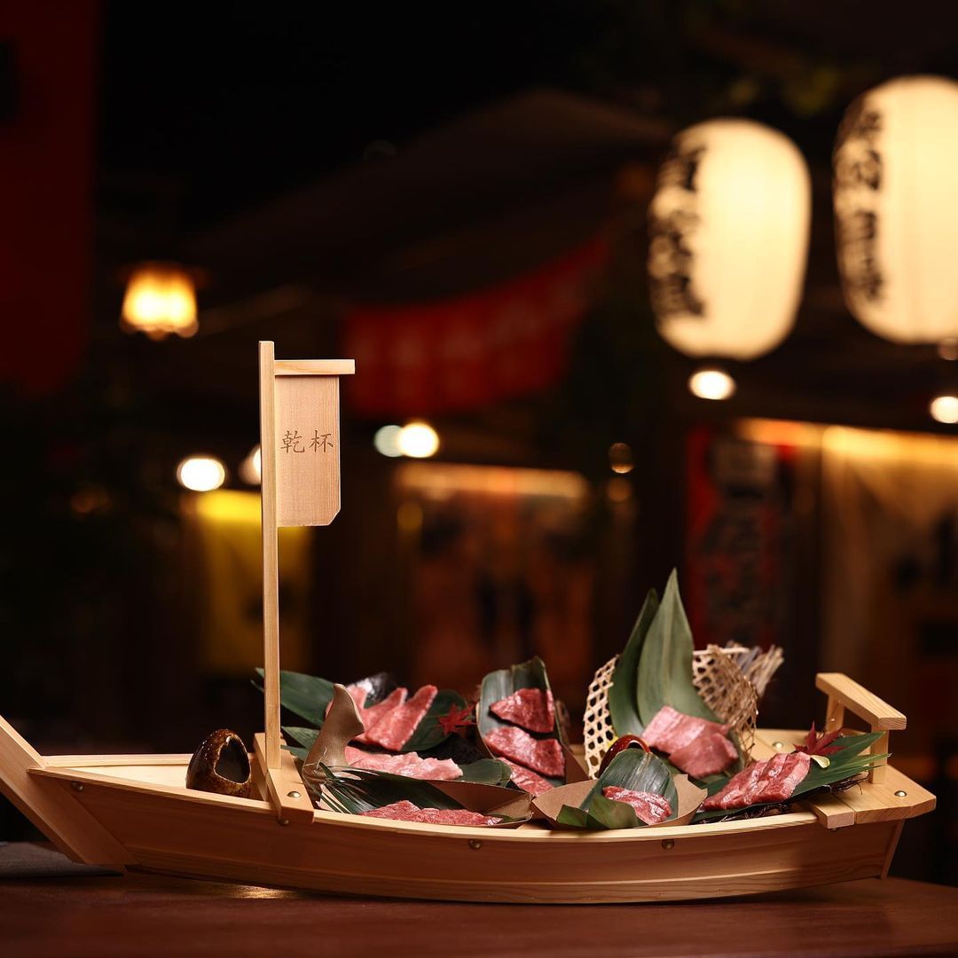 A platter of meat from Kampai Yakiniku (Photo: Instagram / @kampaiyakiniku)