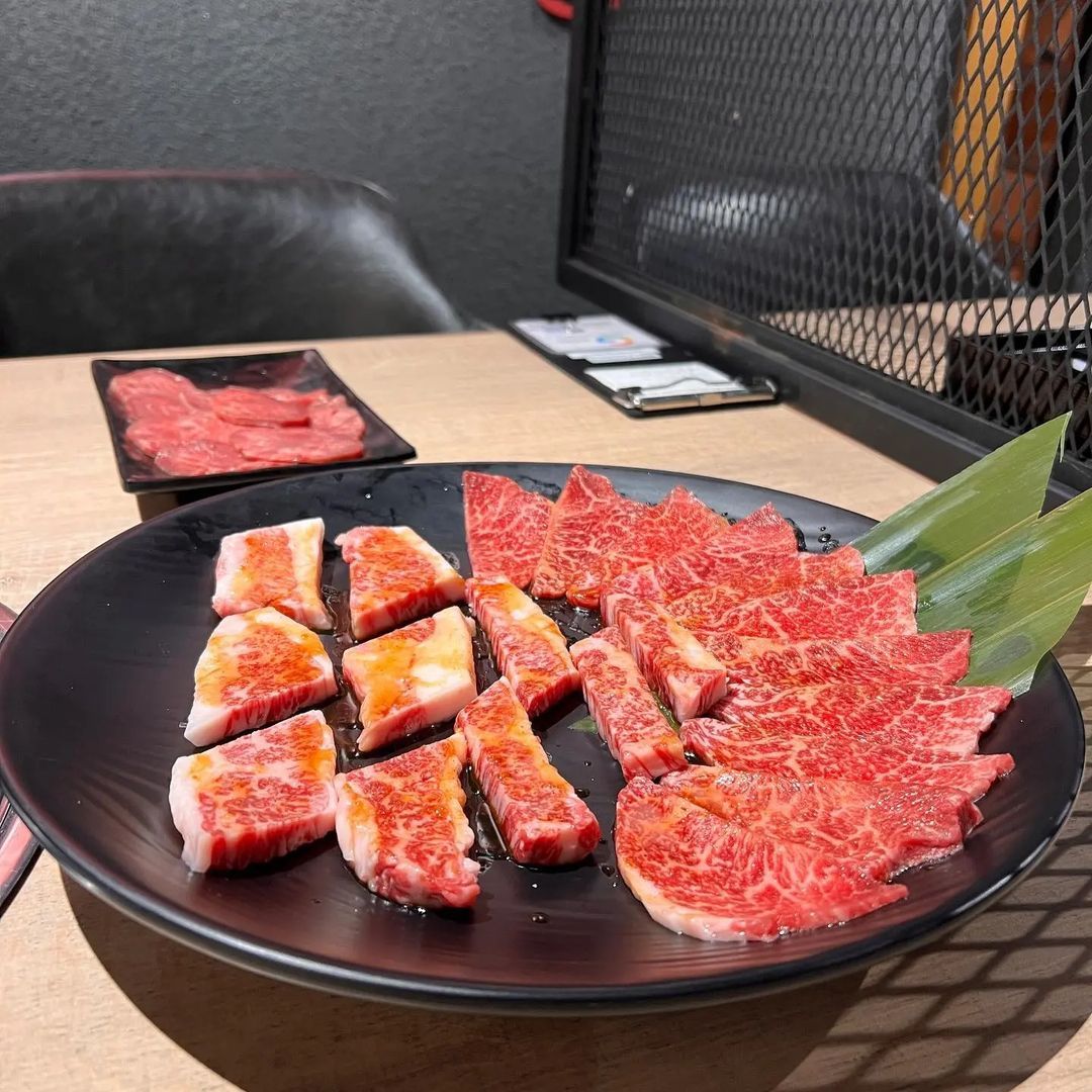 Cuts of Wagyu beef (Photo: Instagram / @gyutaroyakiniku)