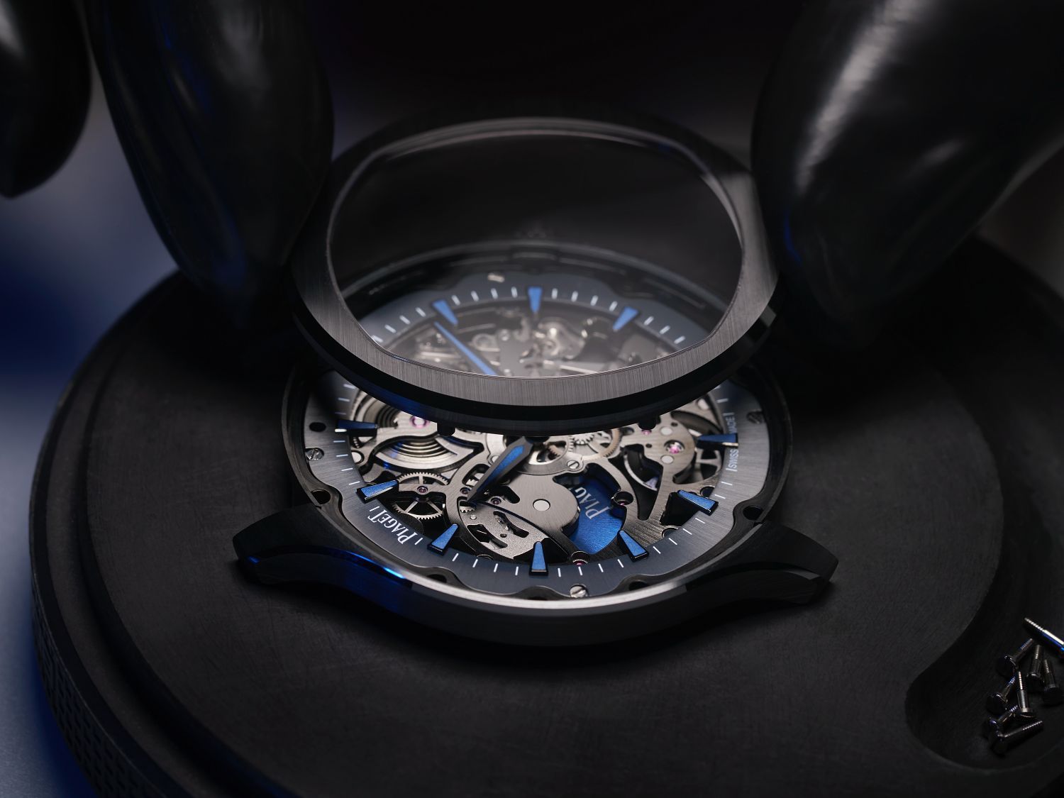 piaget-polo-skeleton-ceramic-2
