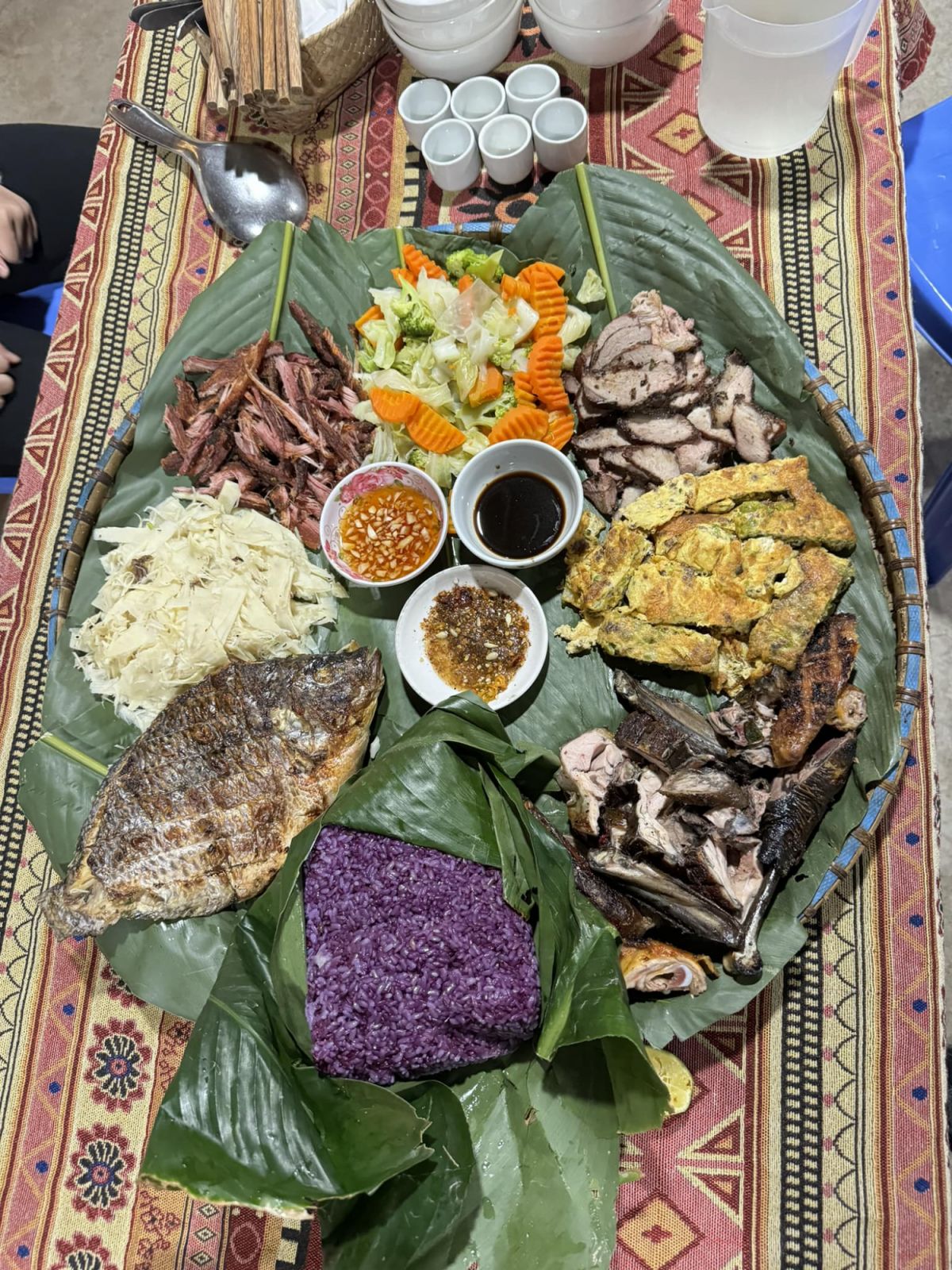 vietnamese-northwest-cuisine-bua com nha It Thai