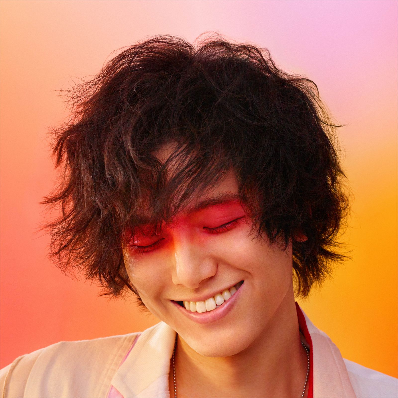 藤井風日前推出第二張個人專輯《Love All Serve All》。(Photo: 藤井風X / @fujiikazestaff)