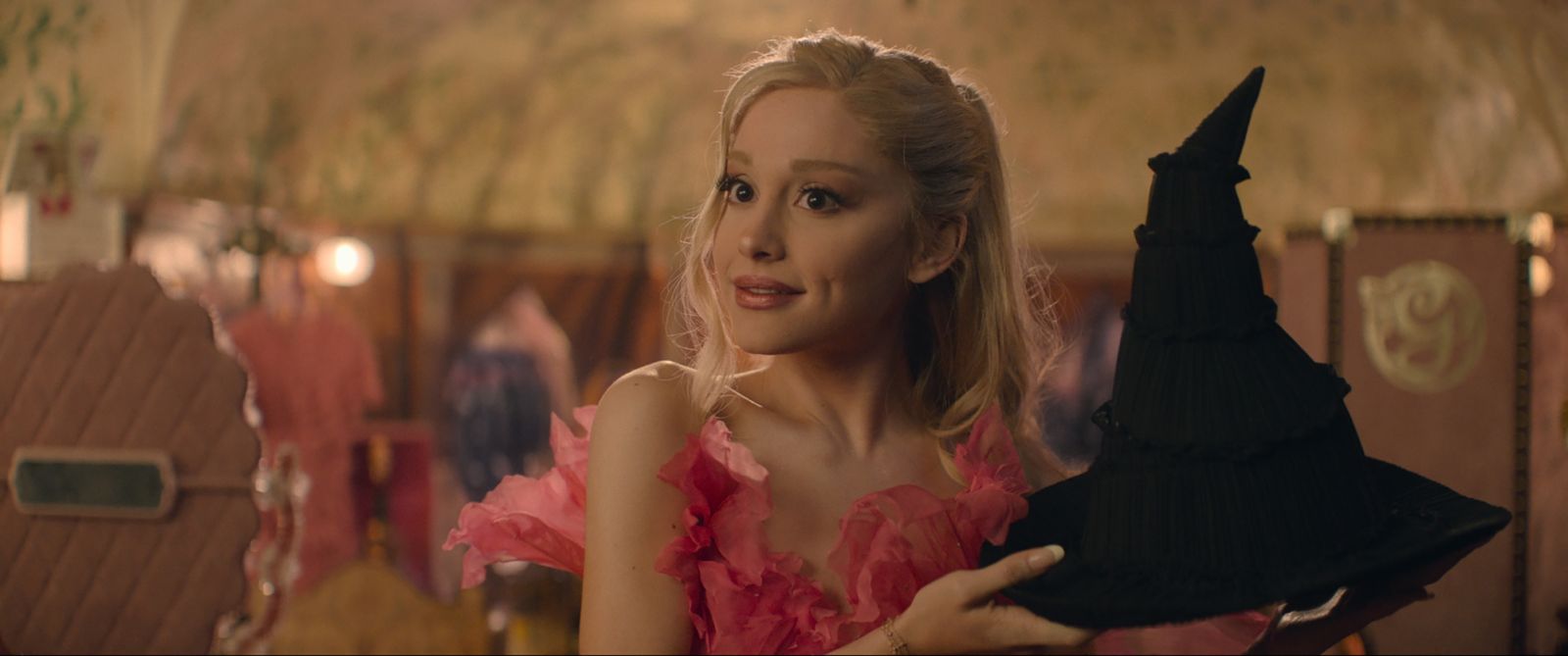 Ariana Grande as Glinda in ‘Wicked’ (Photo: Universal Pictures)