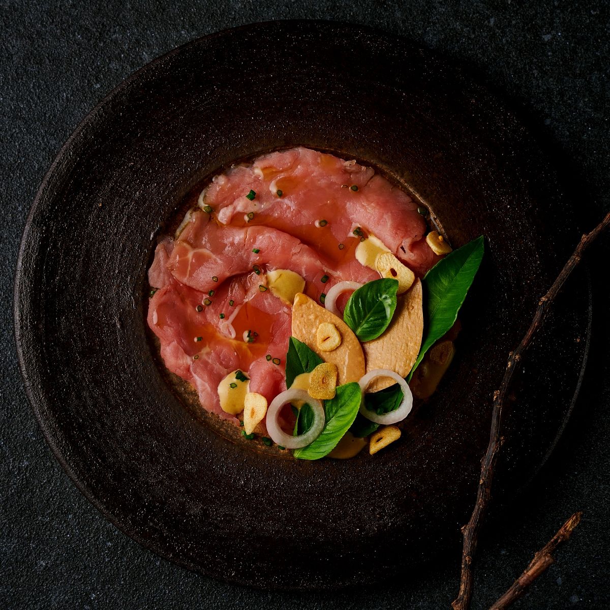 esta-Milk-fed veal carpaccio . fermented taro