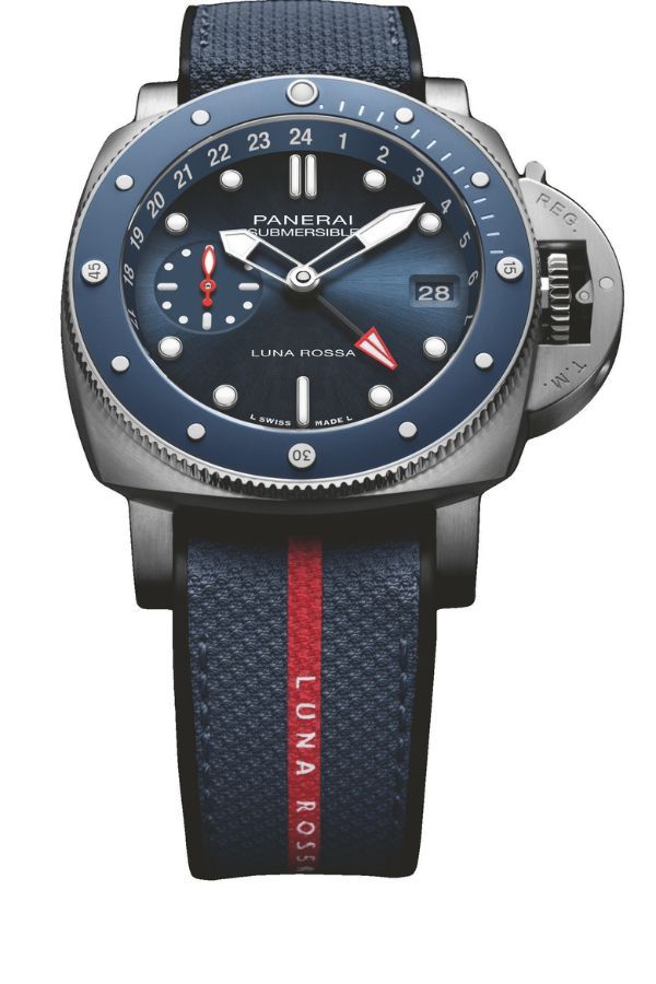 Panerai Submersible GMT Luna Rossa