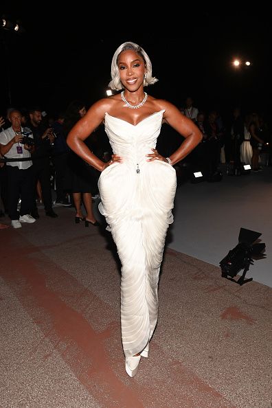 VENICE, ITALY - SEPTEMBER 01: Kelly Rowland attends the amfAR Gala Venezia 2024 presented by Red Sea International Film Festival and World Gold Council at Hangar Nicelli on September 01, 2024 in Venice, Italy. (Photo by Ryan Emberley/amfAR/amfAR via Getty Images)