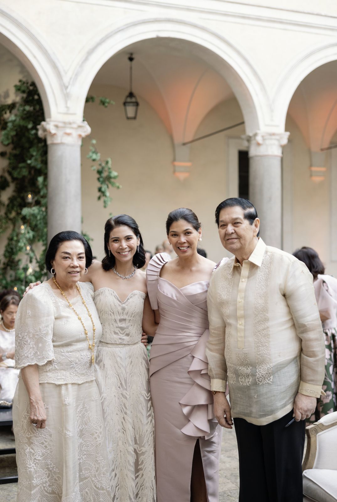 Marrot Moreno, Tanya de La Paz, Ana Martha Coscolluela, and Raymond Moreno (Photo: Daniele & Marilia)