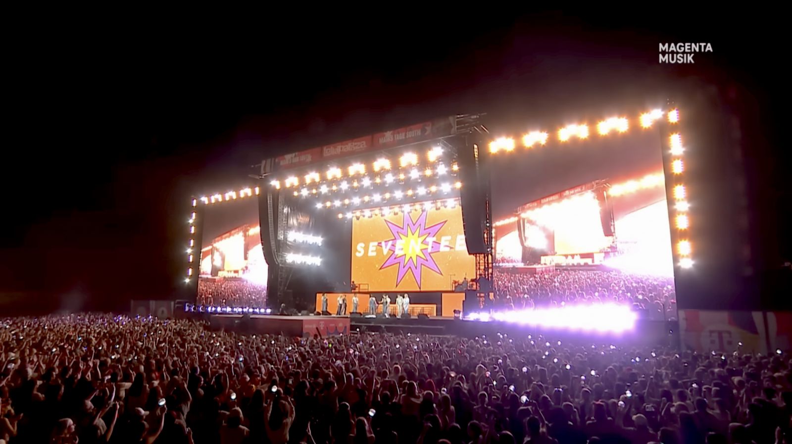 The Lollapalooza Berlin 2024 crowd (Screencap from YouTube / SEVENTEEN)