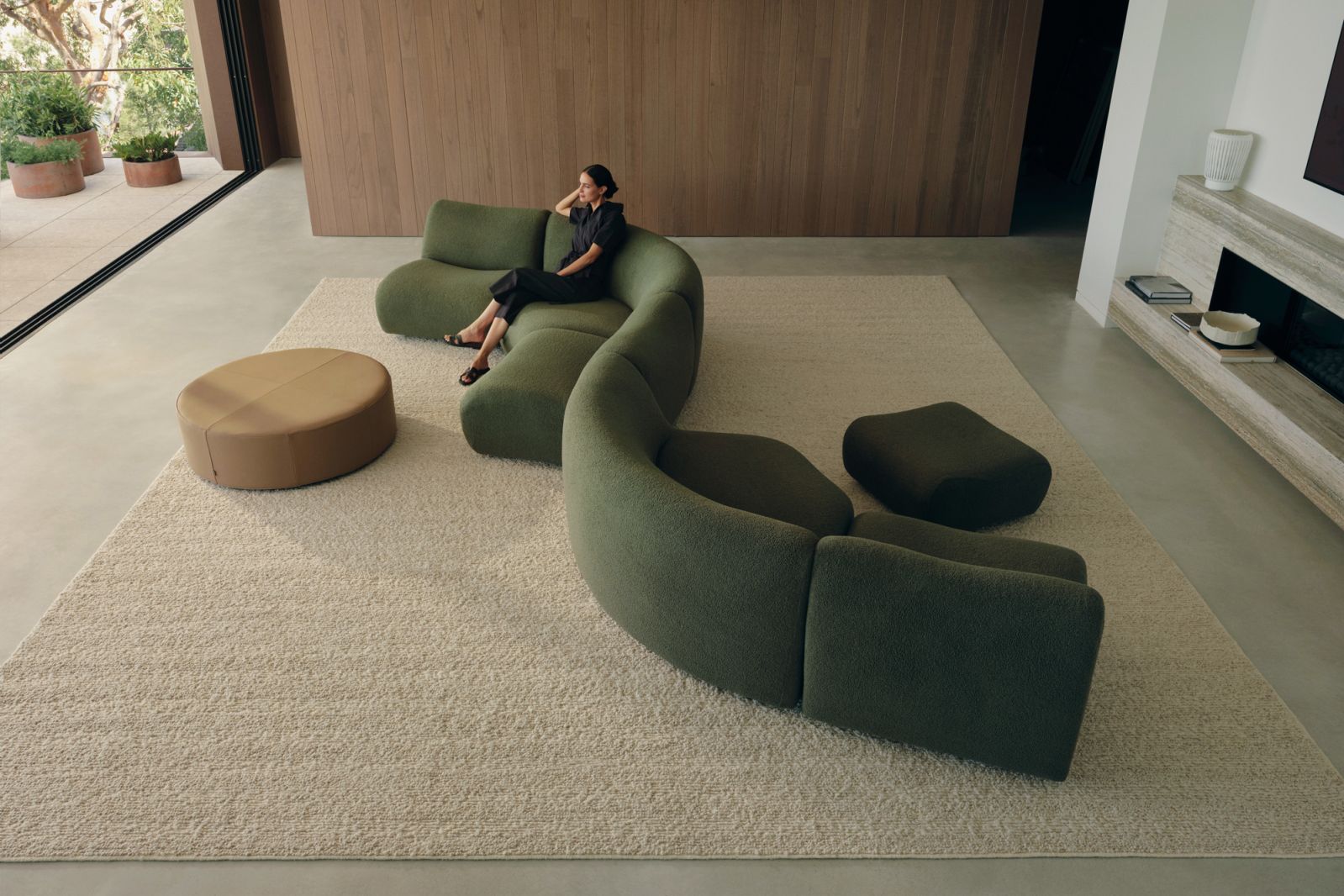 The 1977 sofa’s curve modules can be employed to demarcate spaces