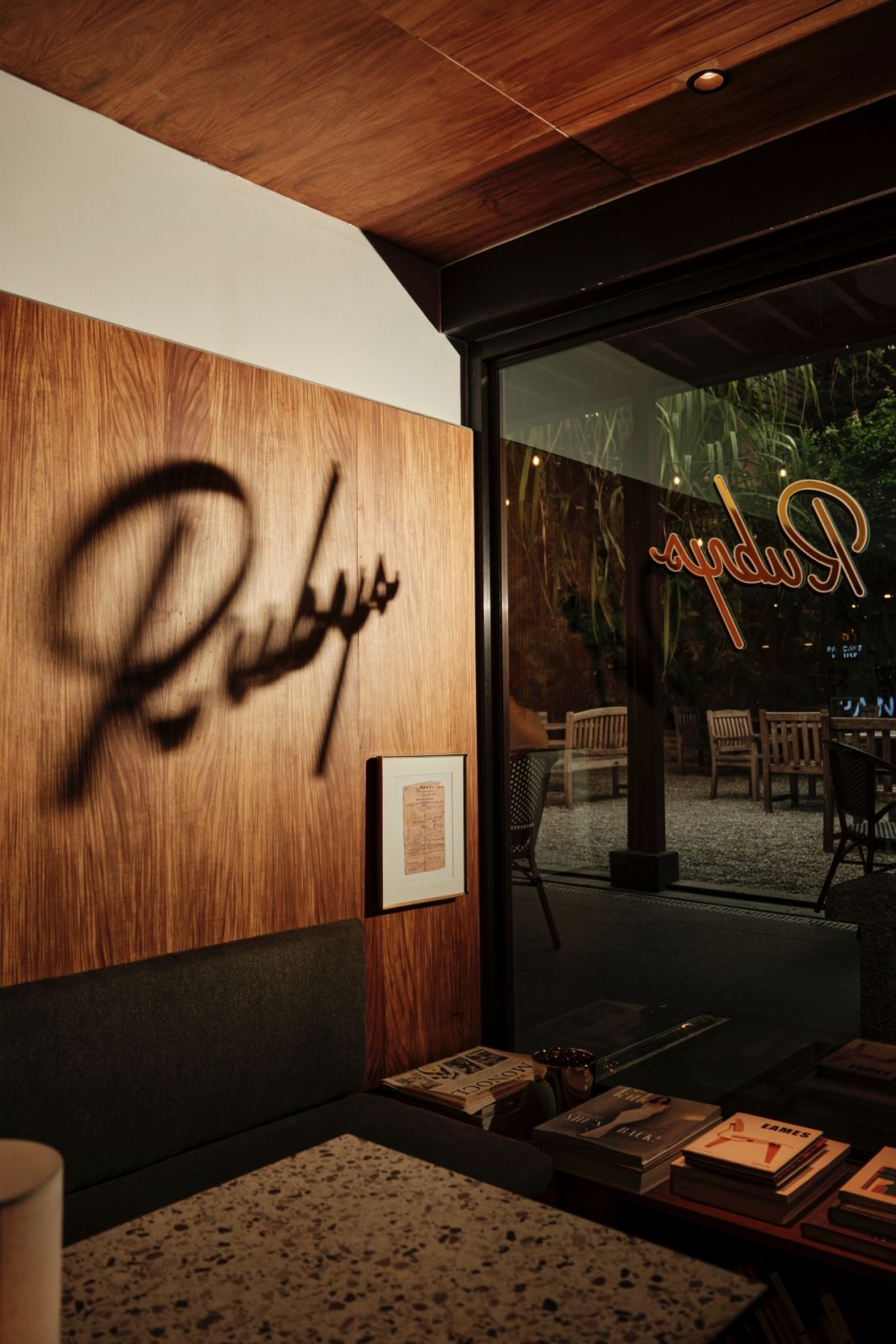Ruby’s lounge QC - Max’s Restaurant Scout Tuazon (Photo by Sabrina Chiongbian)