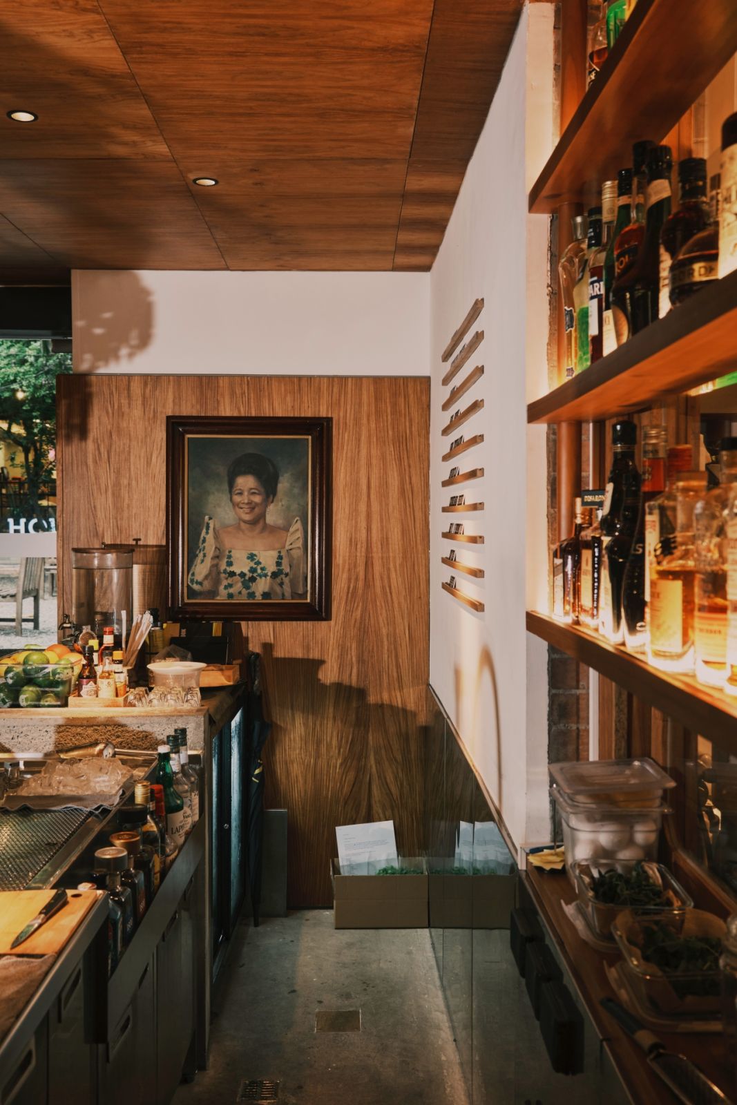 Ruby’s lounge QC - Max’s Restaurant Scout Tuazon (Photo by Sabrina Chiongbian)