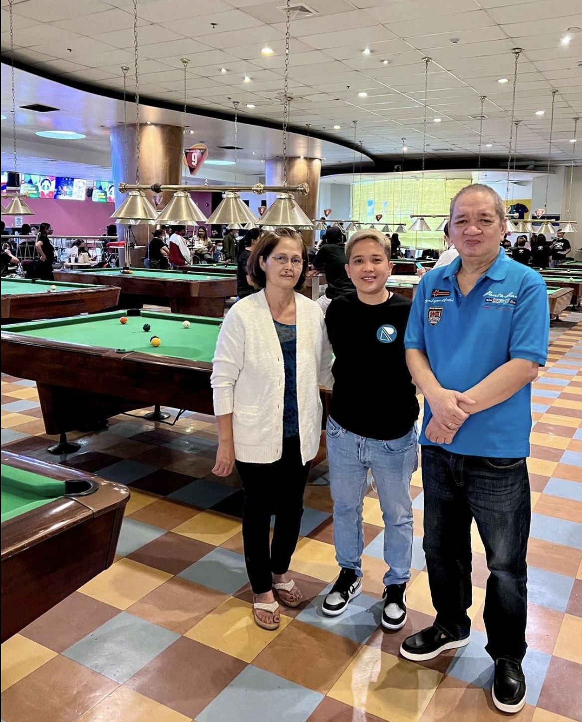 Rubilen Amit and her parents (Photo: Instagram / Rubilen Amit)