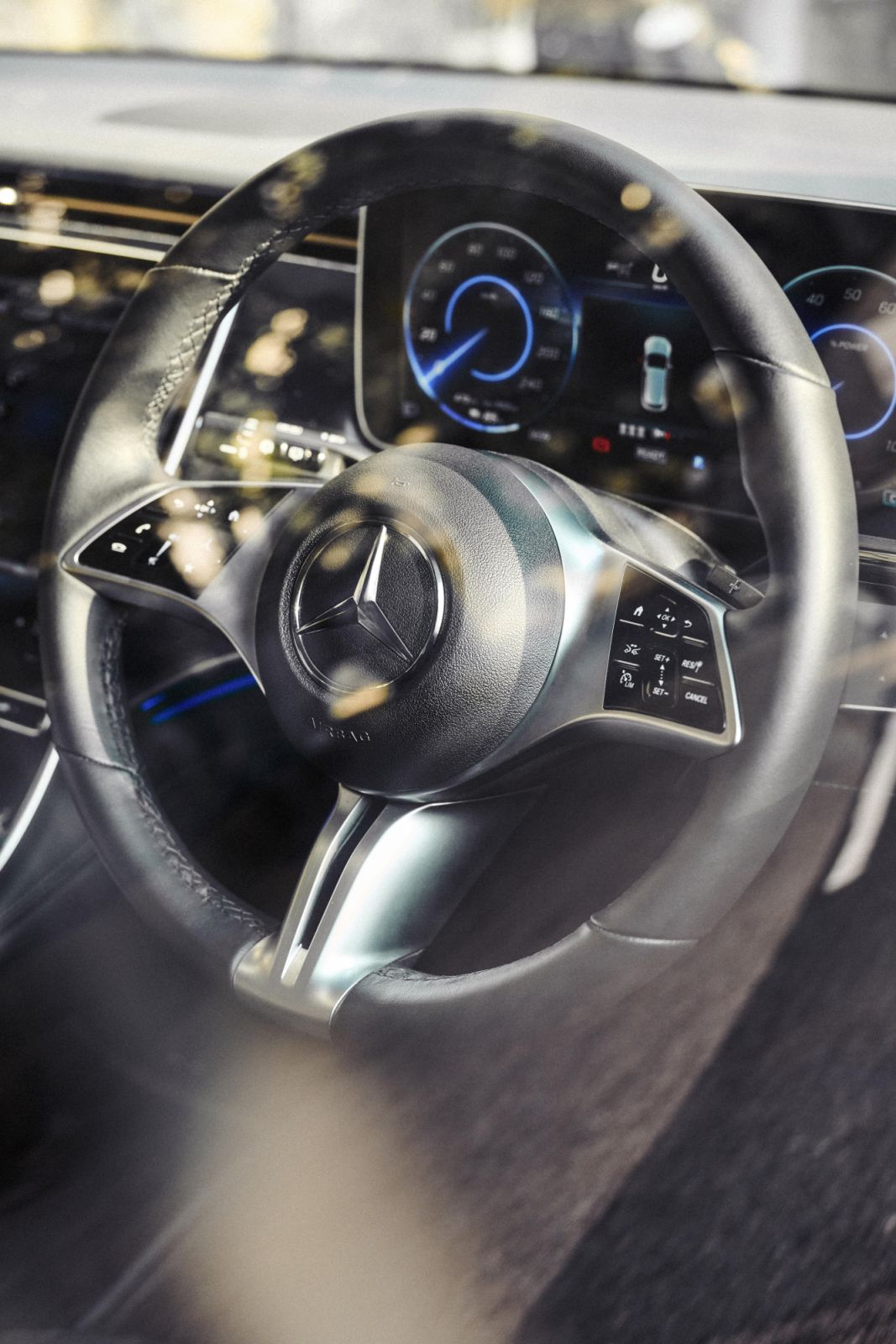The digital display behind the steering wheel provides status information (Photo: Zed Leets/Tatler Hong Kong)