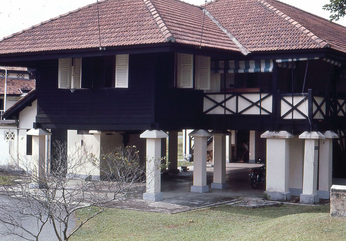 A 1929 black-and-white house at Gibraltar Crescent in Sembawang features raised concrete columns or “jacksons”