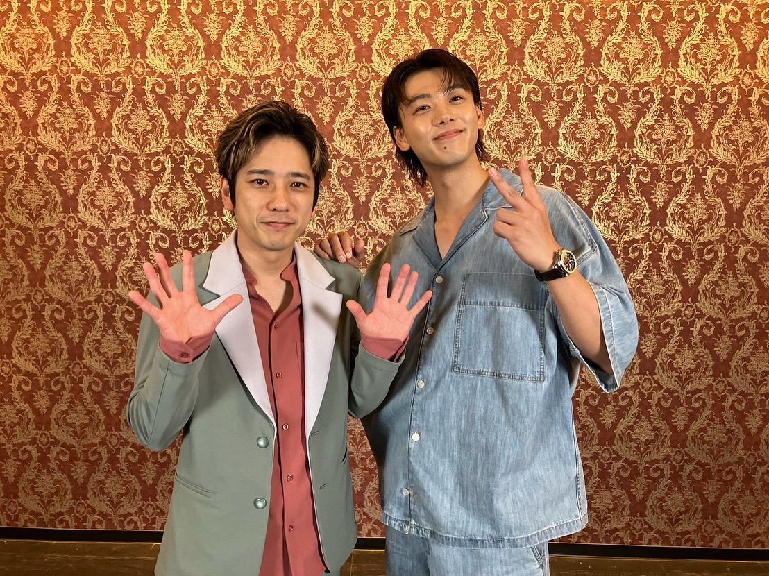 二宮和也和竹內涼真兩位主演特別到台灣舉辦粉絲見面會,為戲宣傳。(Photo: Instagram / @blackpean_tbs)