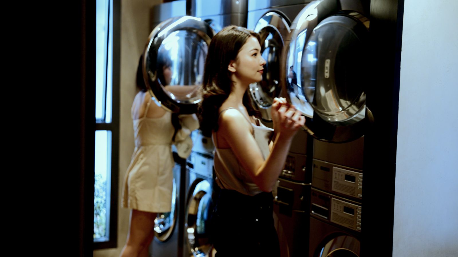 24-hour laundry facilities