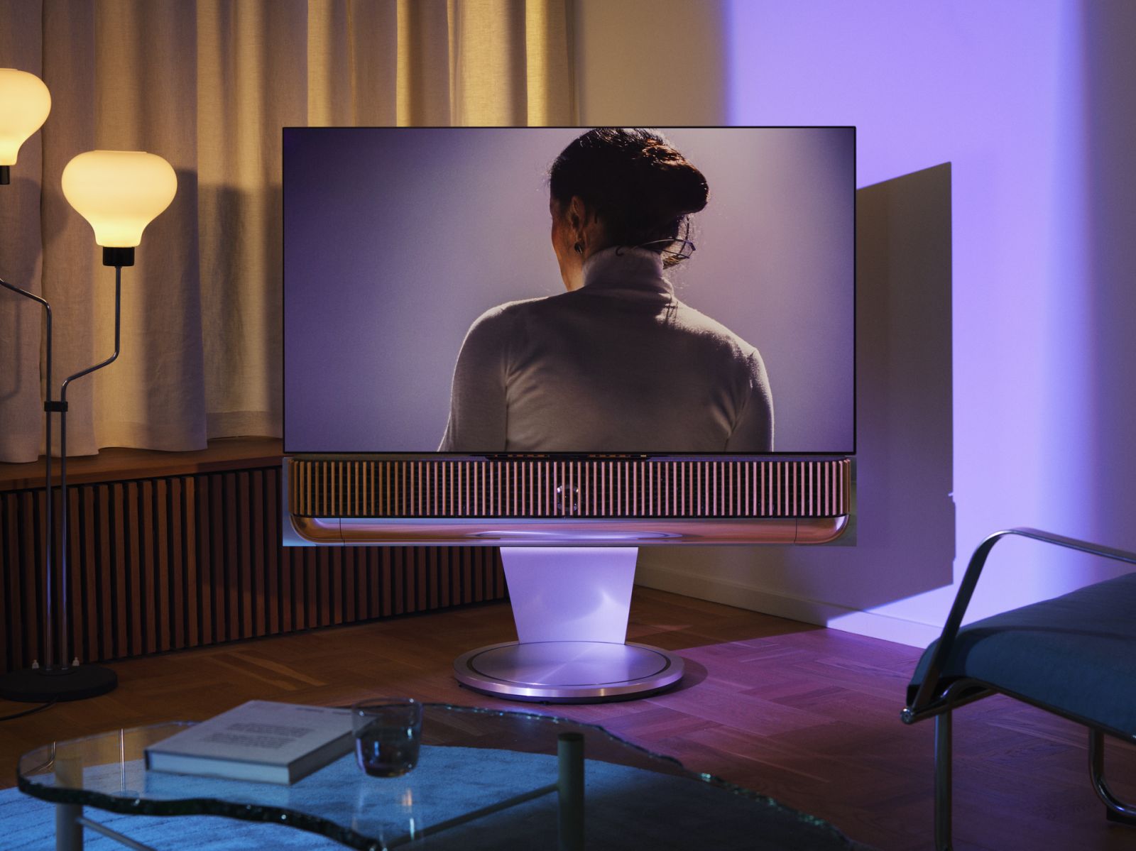Beosound Theatre: Sleek soundbar with Dolby Atmos and customizable features for a future-proof audio experience