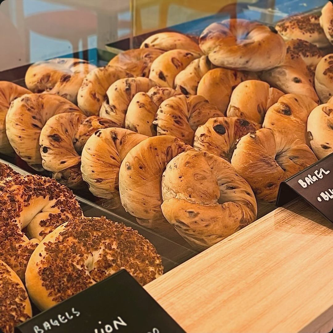 An assortment of bagels (Photo: Instagram / @autumnbagels_)