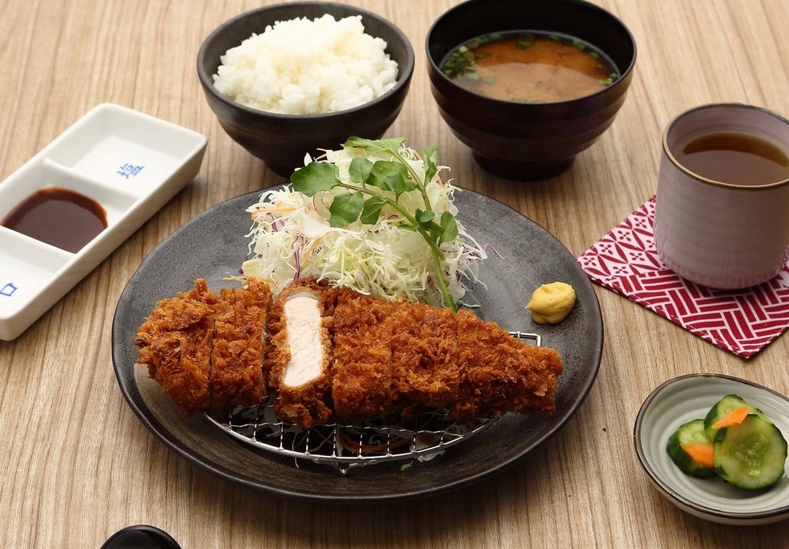 Tonkatsu by Ma Maison @ Mandarin Gallery (Photo: Facebook / Ma Maison)