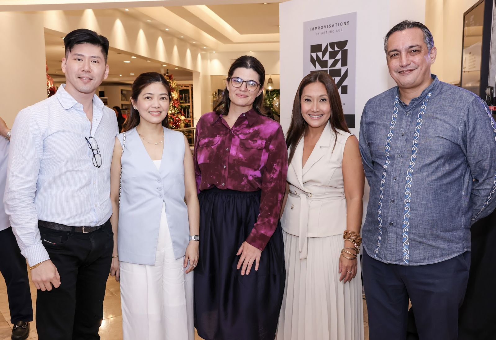 (L-R) Gerry Sy, Pinky Sy, Mariana Zobel de Ayala, Mitch Suarez, and Jeremy Barns at the launch of Arturo Luz Rustan's for The Arts (Photo: Rustan's)