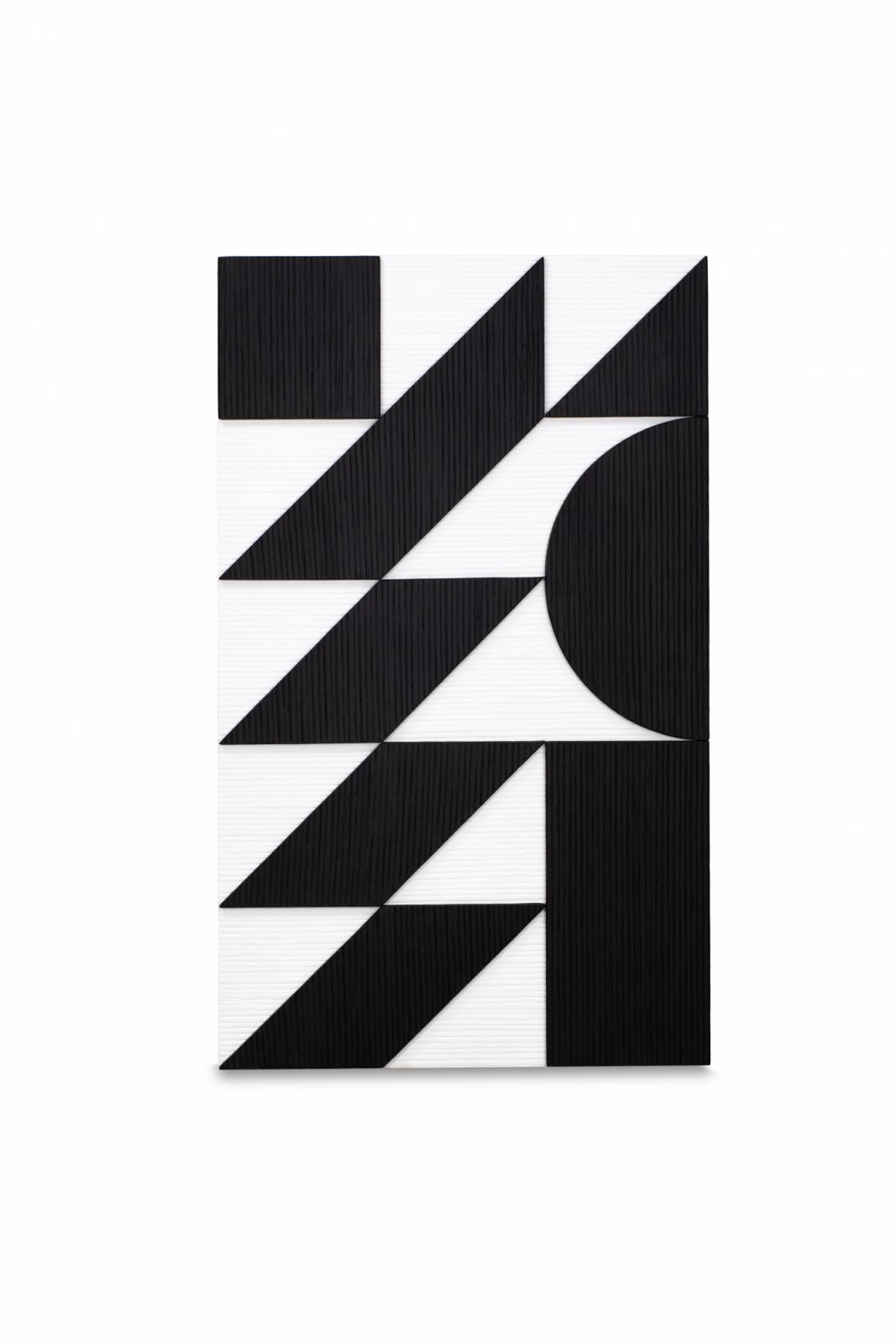 Arturo Luz: Black and White Forms