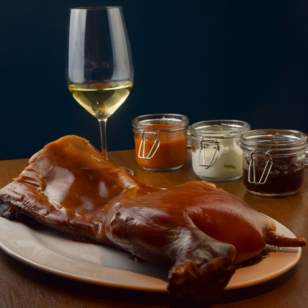Crispy cochinillo from cochi