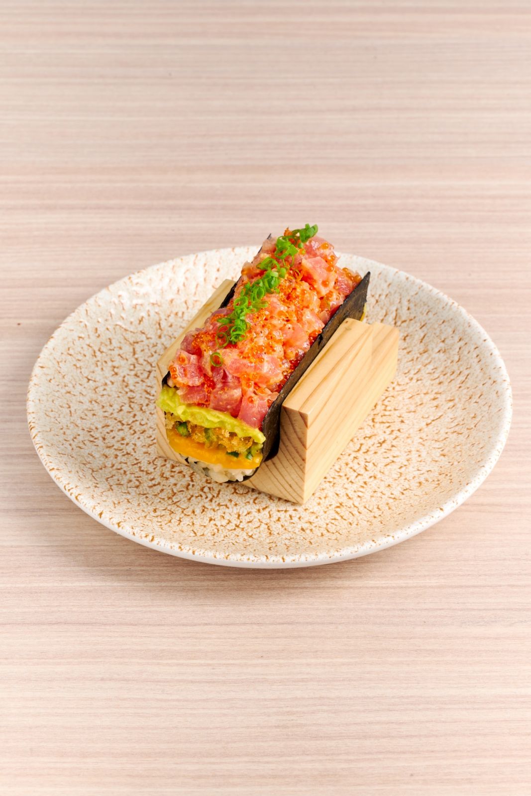 Spicy tuna hand roll from Koyo, Kiwami