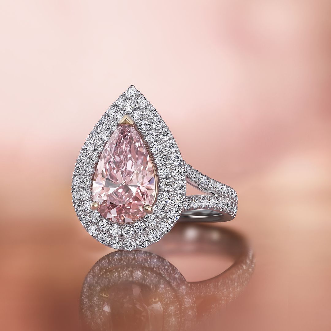 Debeers_DA_Product Still_Pink Aura_1x1.jpg Product code: J1BW27D20P52