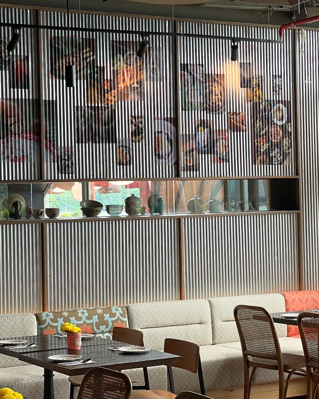 บรรยากาศร้าน Maha Thai
