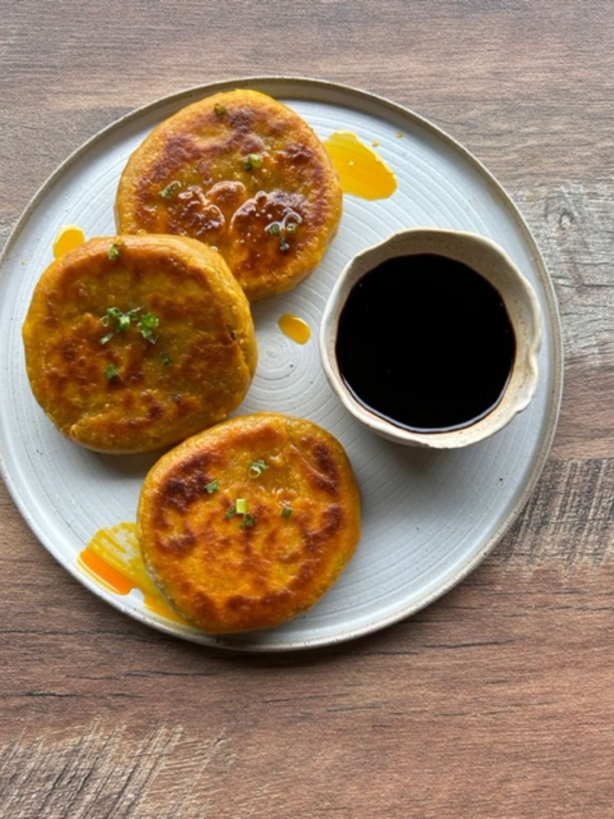 Mrs Saldo’s pop-up piaya humba with xian sauce