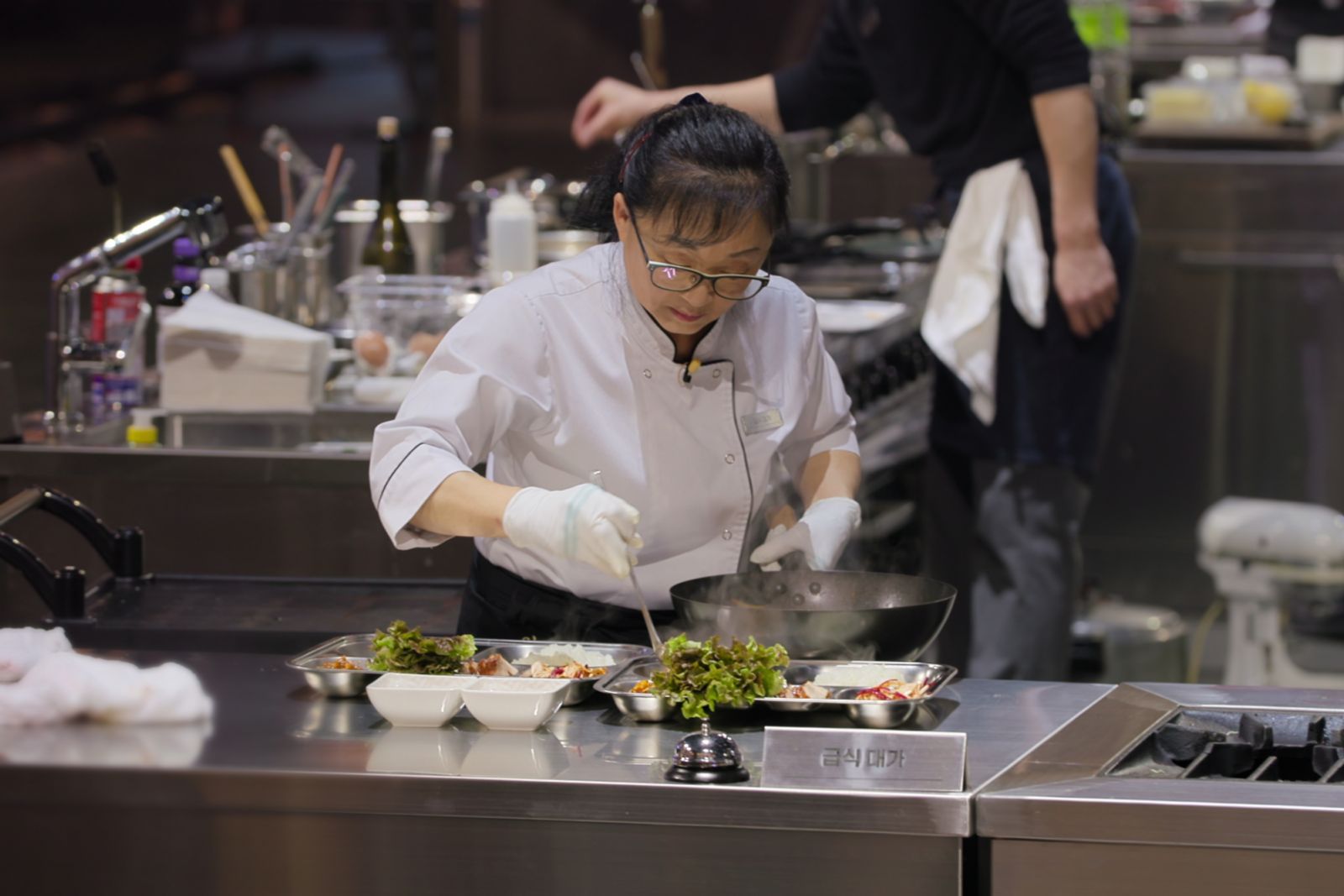 Culinary Class Wars Master of School Meals in Culinary Class Wars Cr. Sangwoo Kim/Netflix © 2024