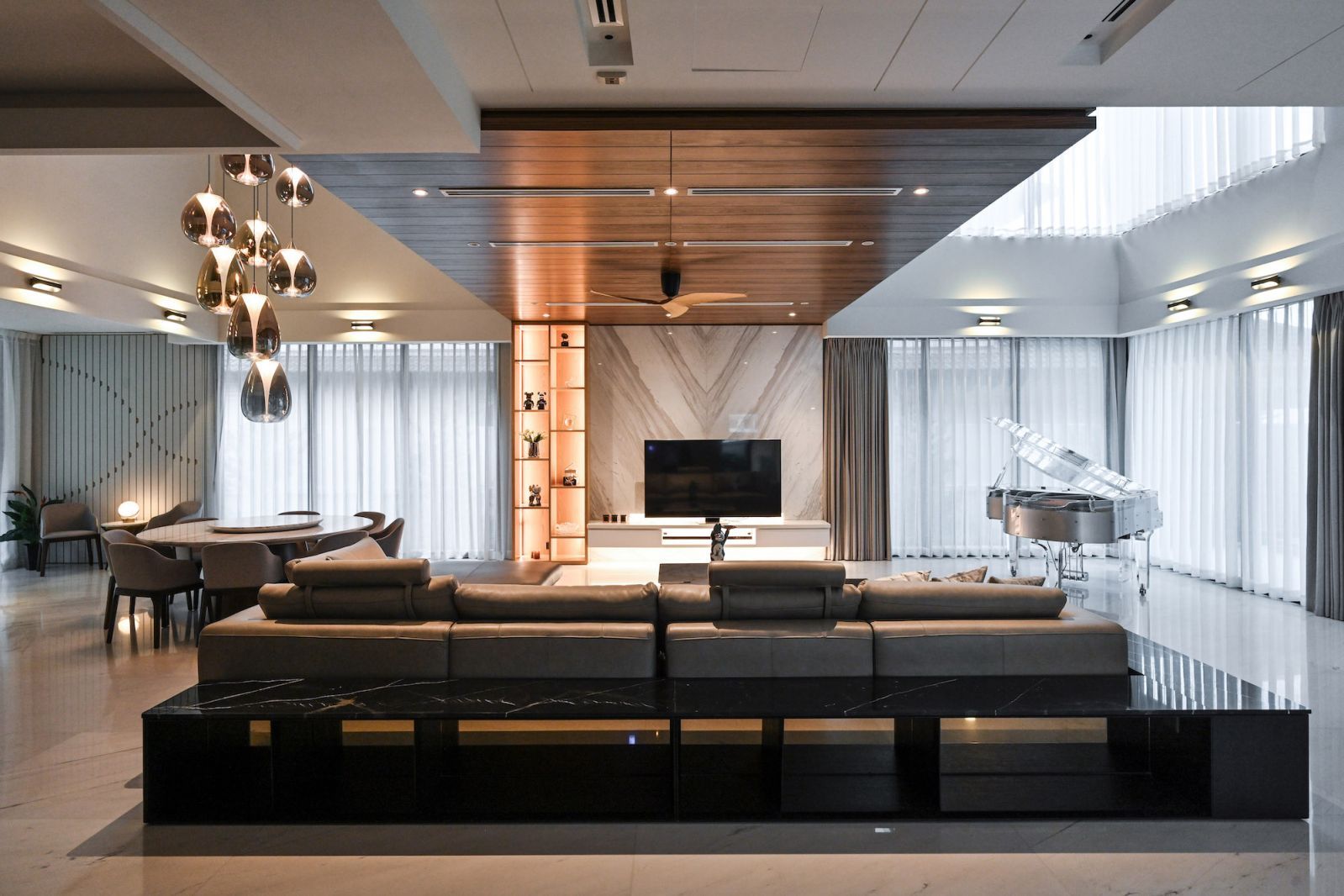 Layered lighting provides flexibility and enhances the functionality and atmosphere of a space (Photo: Gavin Yam)