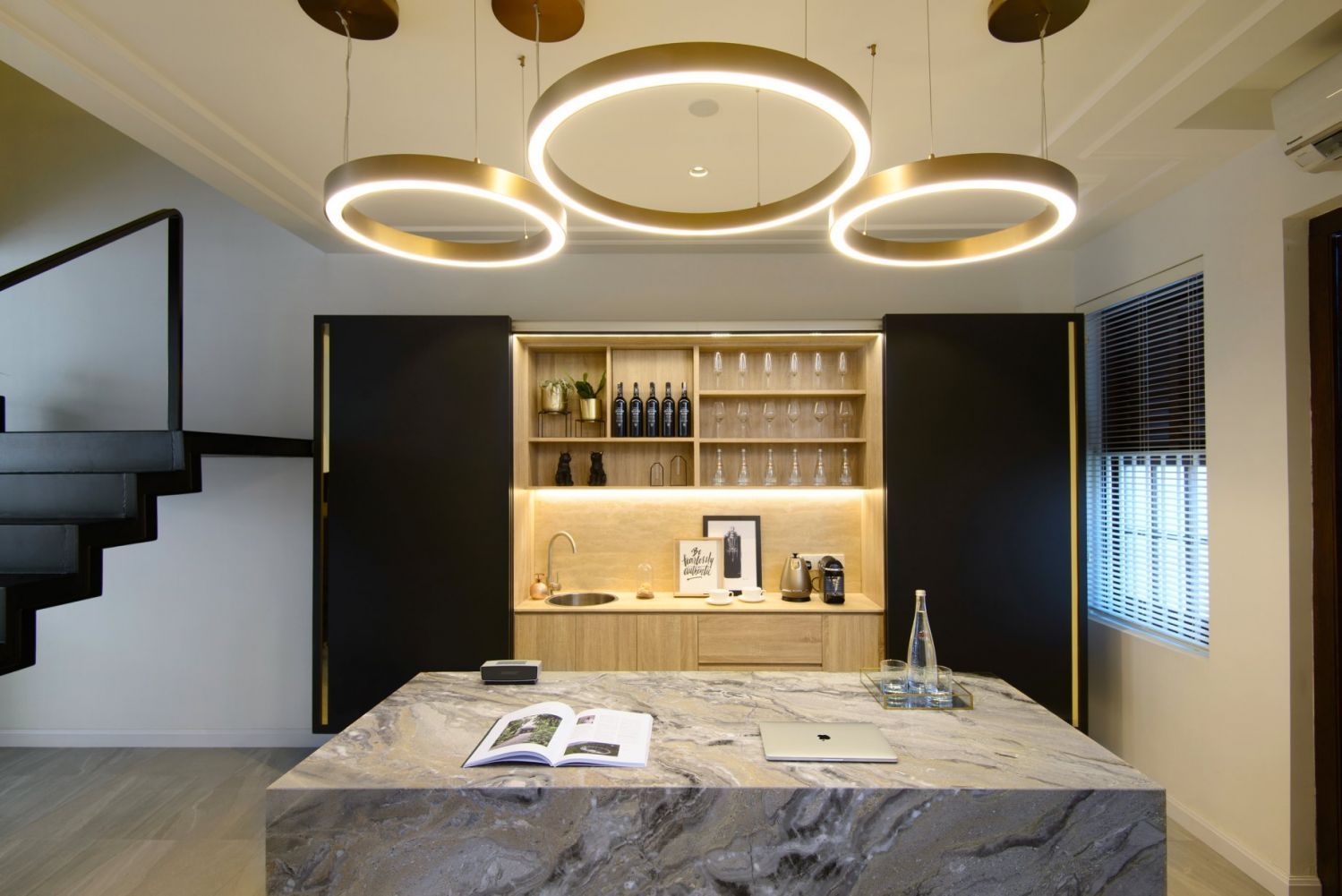 Choose light fixtures that bring you joy (Photo: The Space Storyteller)