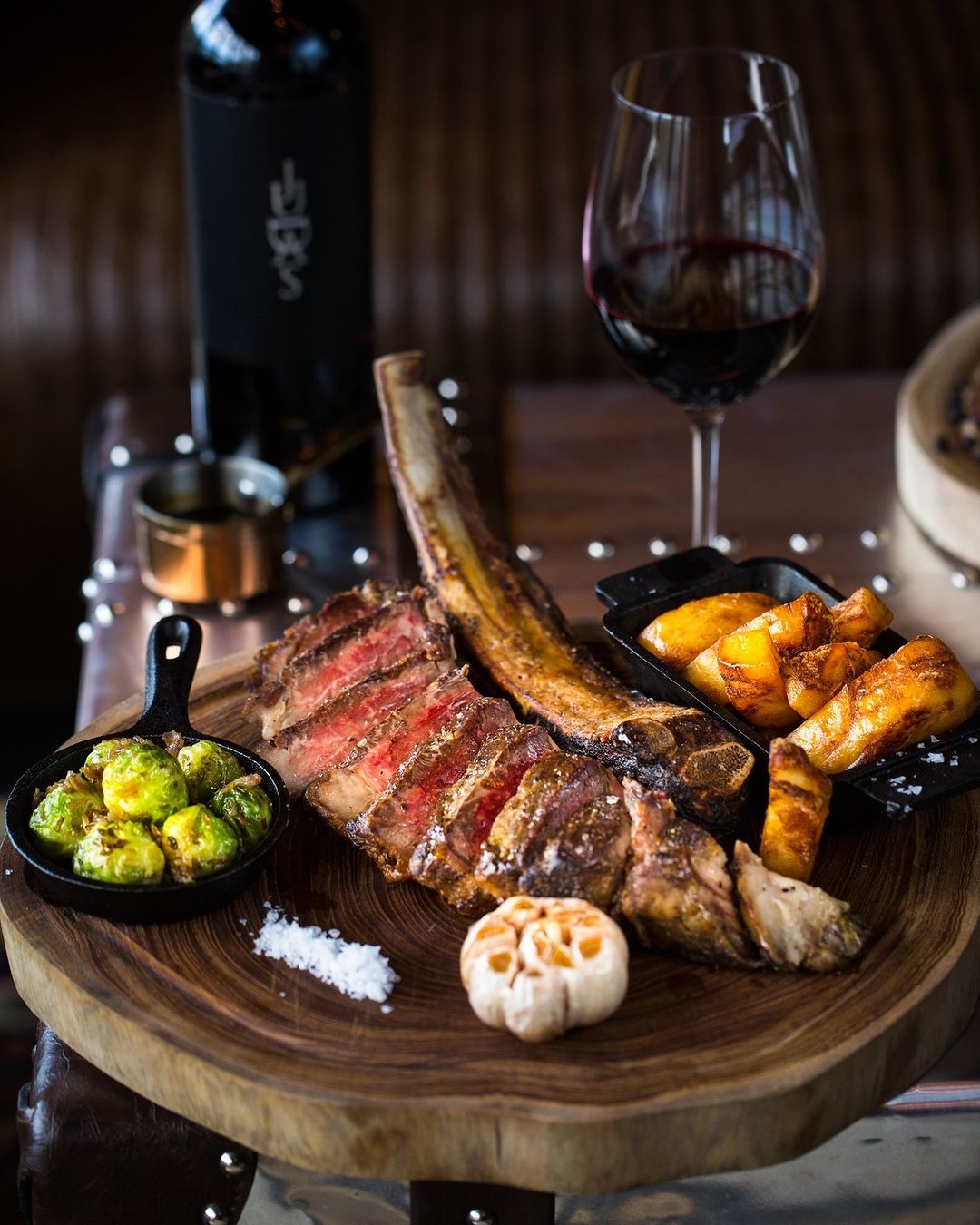 A dry-aged steak from Vantador (Photo: Instagram / @vantadorsteak)