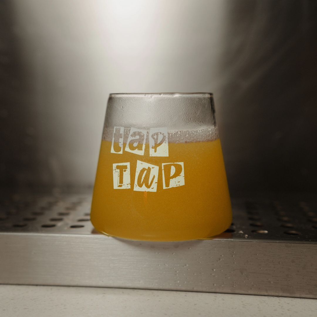 A blend of tequila, chilli, and passionfruit (Photo: Instagram / @drink_taptap)