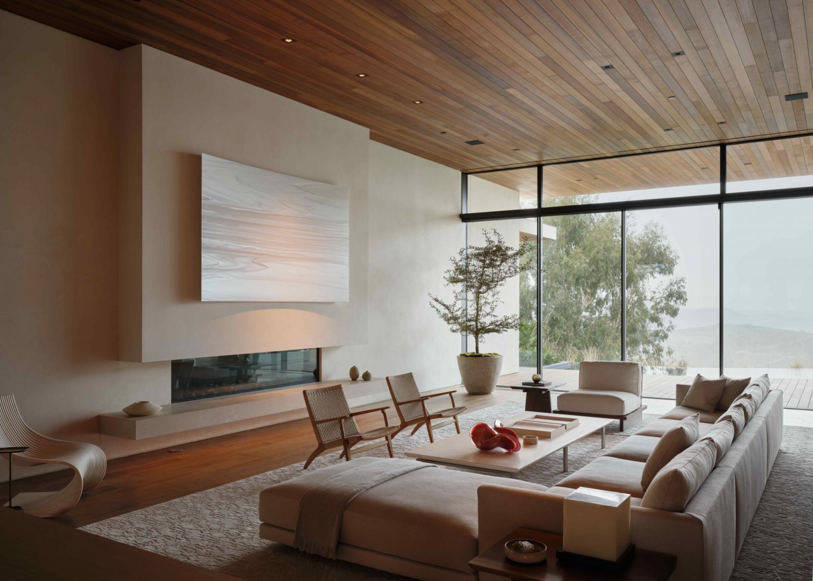Rough-hewn venetian plaster finish in a very soft, natural palette on the walls