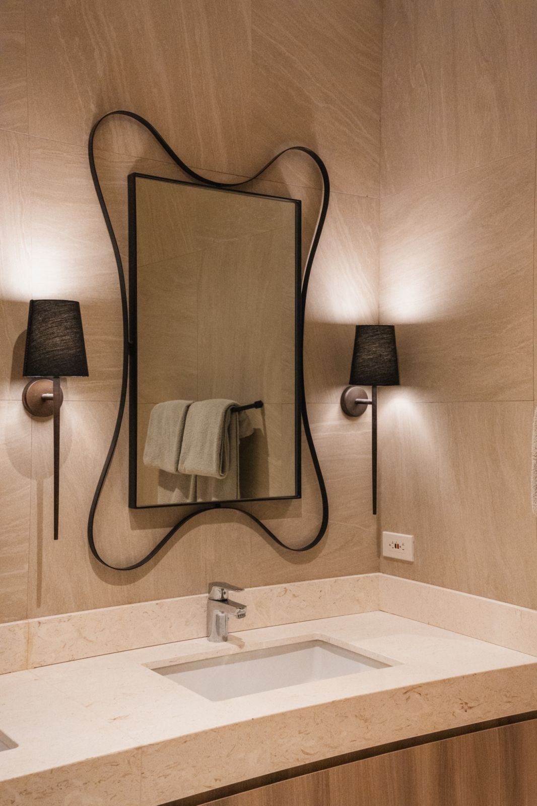 Unique details in the bathroom