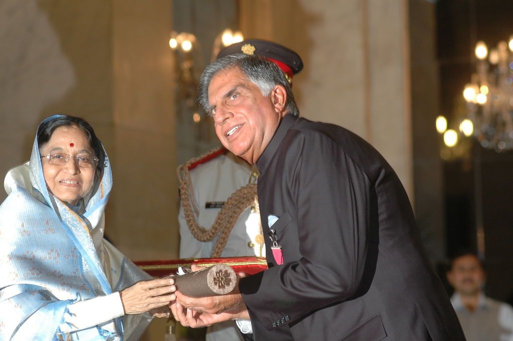 President Pratibha Patil presenting the Padma Vibhushan, a Civilian Honour to Ratan Tata, industrialist and former chairman of Tata Sons at the Rashtrapati Bhavan, May 10, 2008. (Photo by Sondeep Shankar/Getty Images)