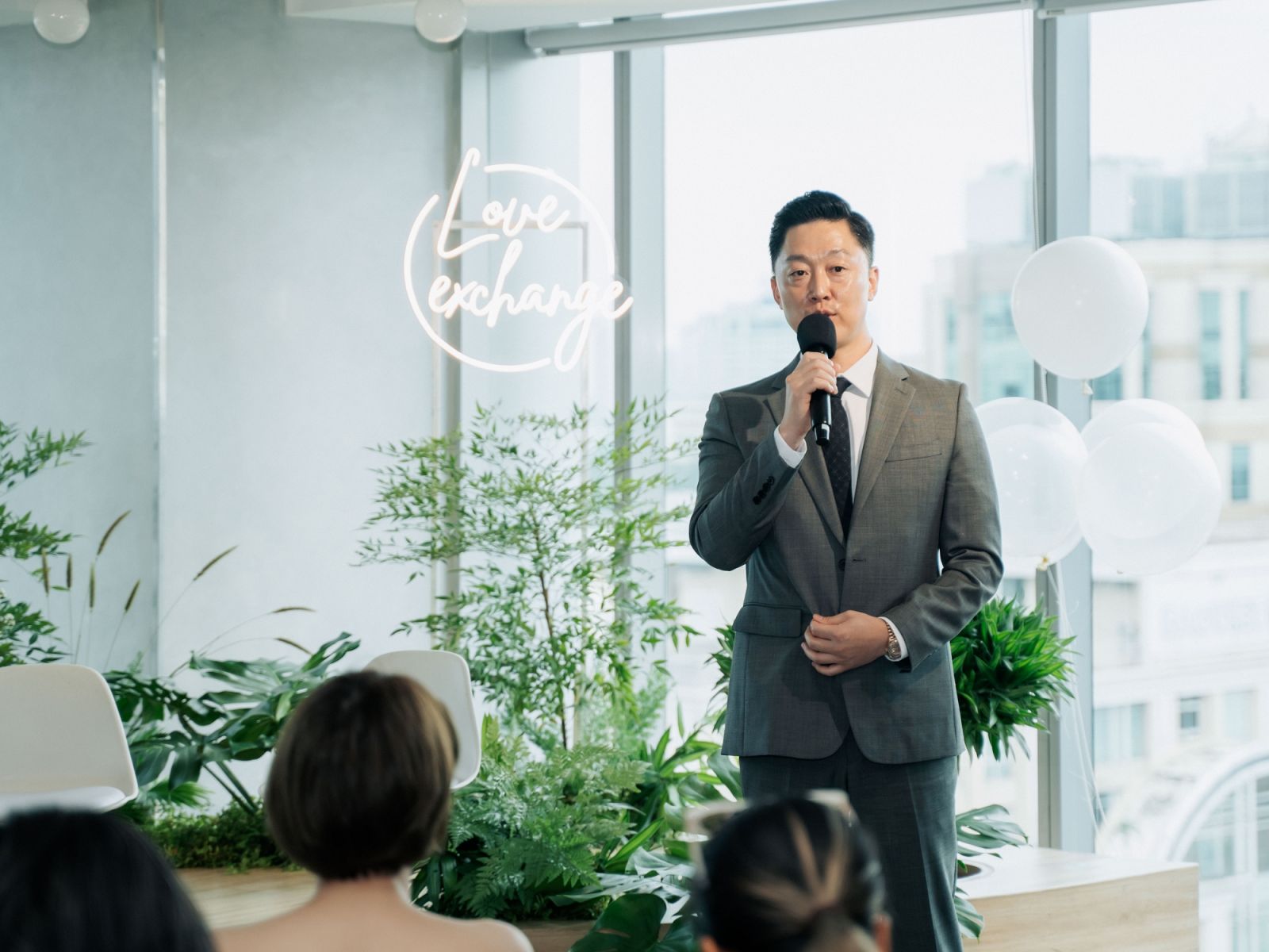 Ông Kang Sewon, CEO của CELLBN đang chia sẻ tại sự kiện