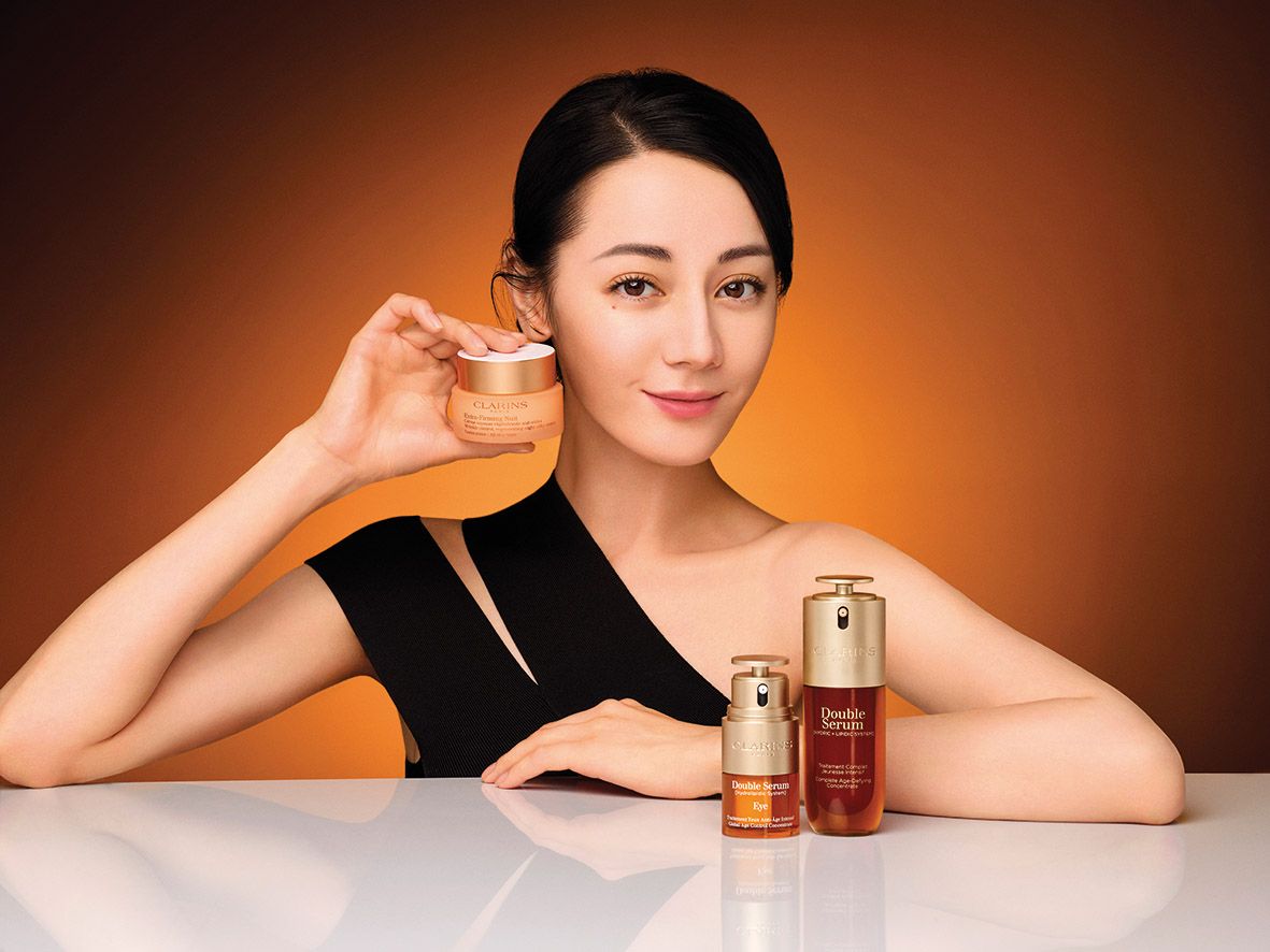 The Double Serum from Clarins is a skincare staple beloved for its powerful anti‐ageing benefits. (Photo: Clarins)