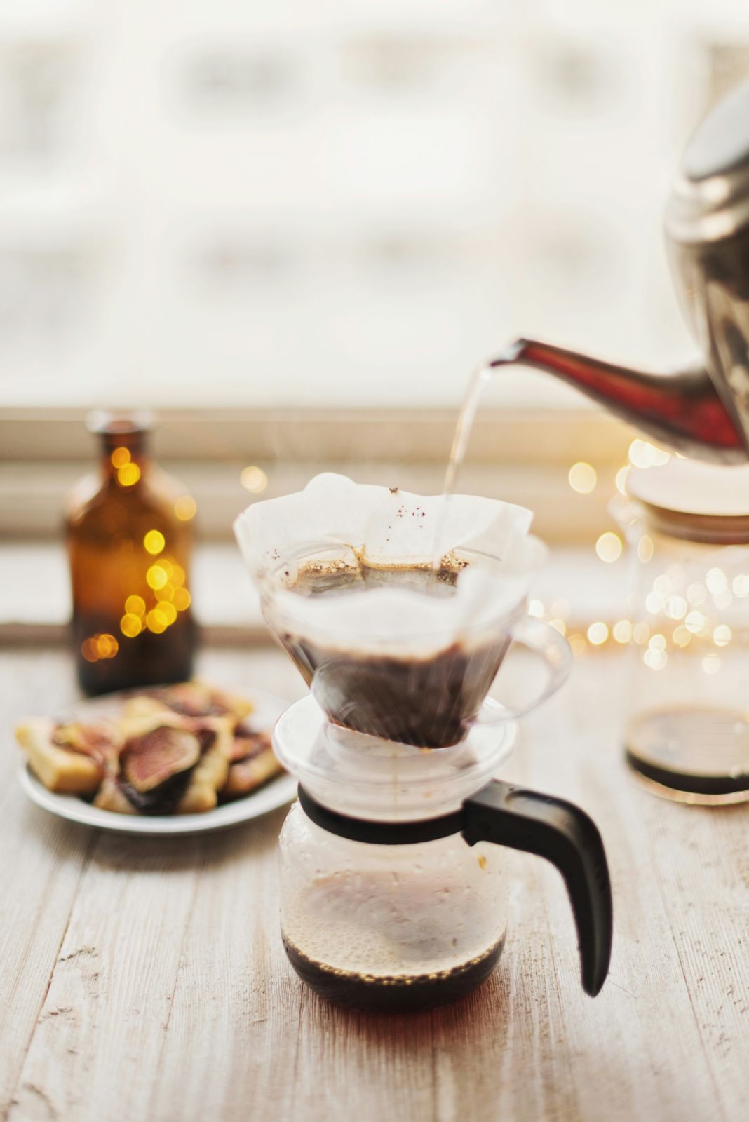 The art of coffee making (Photo: Anshu A/Unsplash)