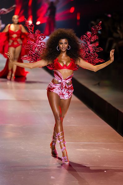 BROOKLYN, NEW YORK - OCTOBER 15: Imaan Hammam walks the runway during the Victoria's Secret Fashion Show 2024 at Duggal Greenhouse on October 15, 2024 in Brooklyn, New York. (Photo by TheStewartofNY/FilmMagic)