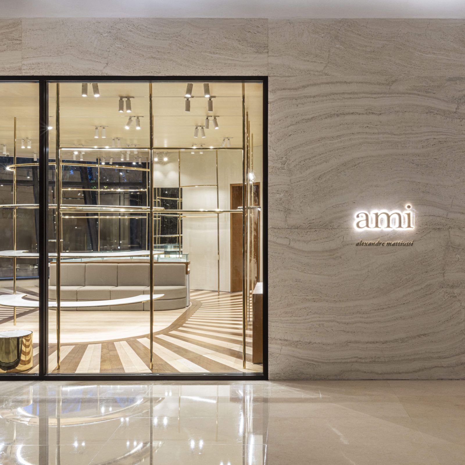 Ami Paris unveiled its first store in the Philippines (Photo: Courtesy of Univers)