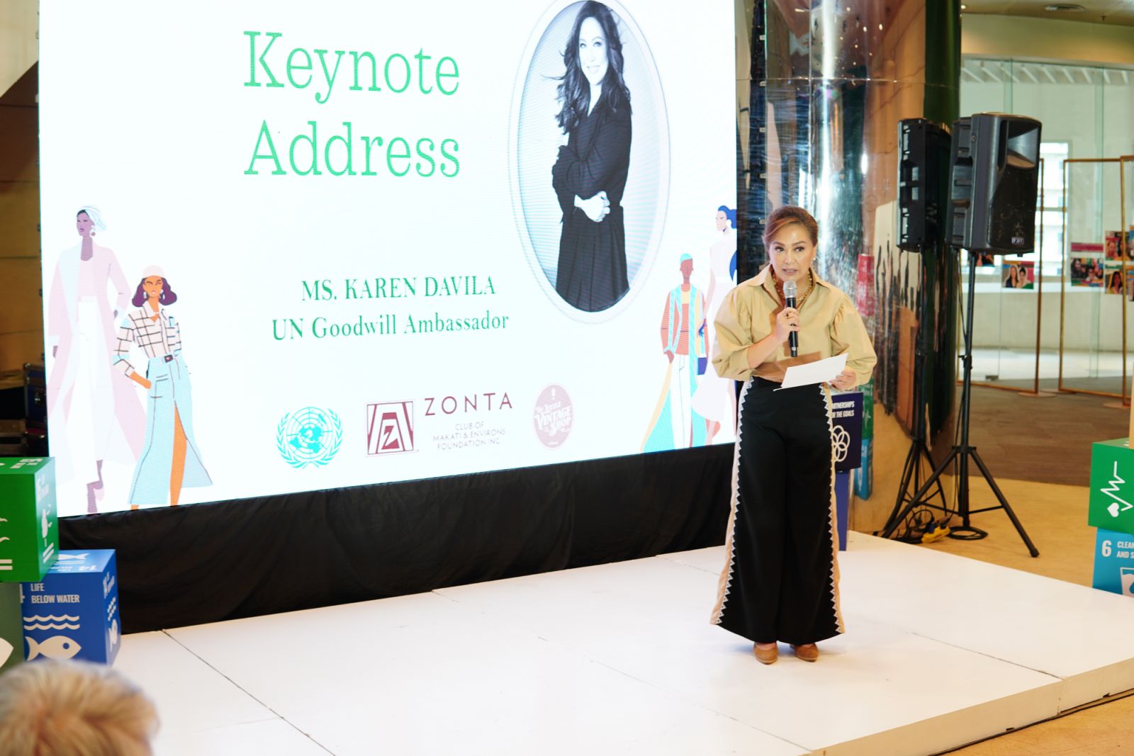 Karen Davila delivers her keynote address (Photo: Courtesy of the Zonta Club of Makati and Environs)