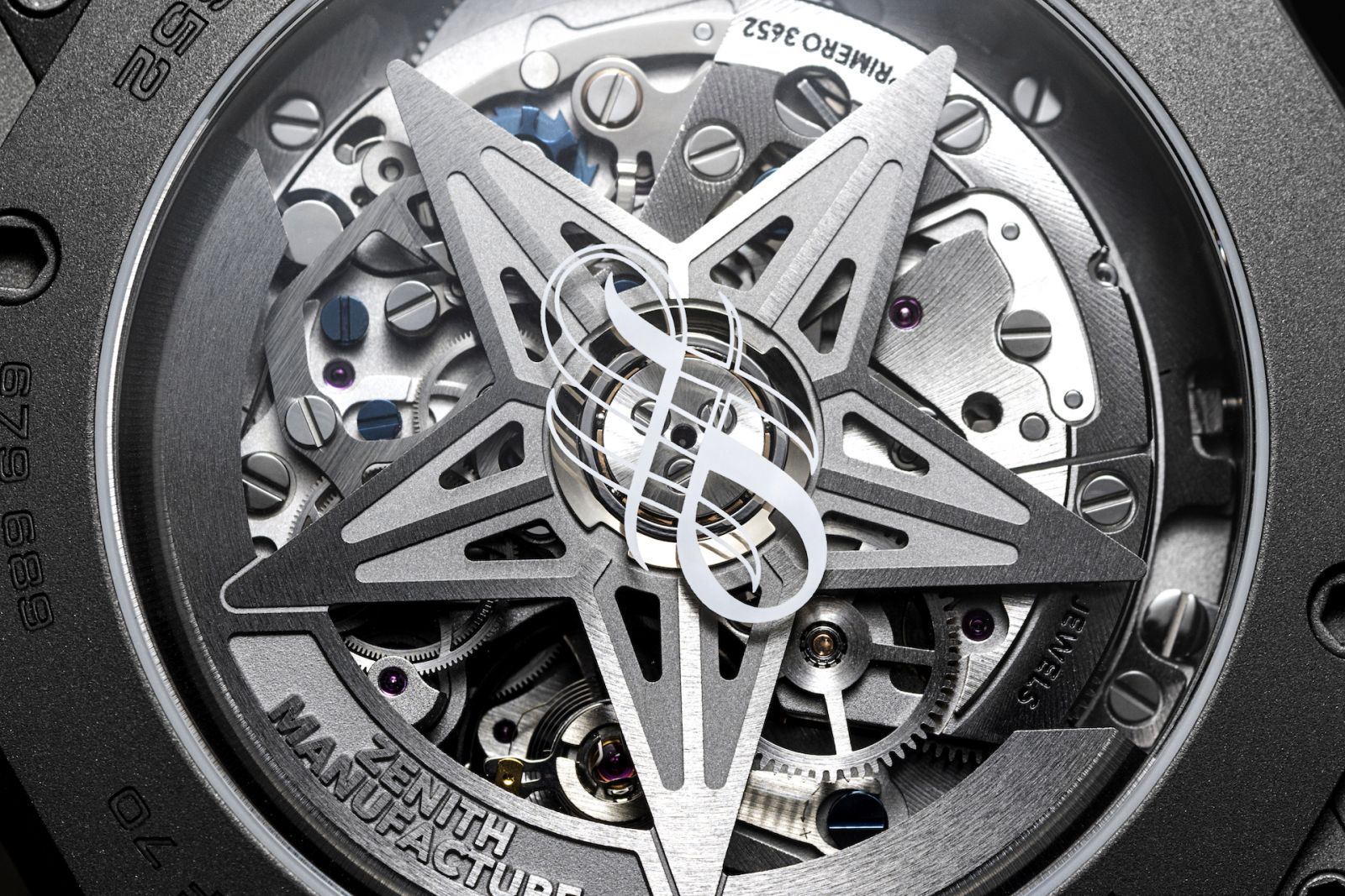 Sincere Platinum Jubilee Edition: Zenith Defy Skyline with flyback