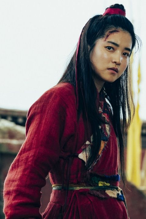 Kim Tae-ri as Lee Ahn in ‘Alienoid: Return to the Future’ (Photo: Caper Film)