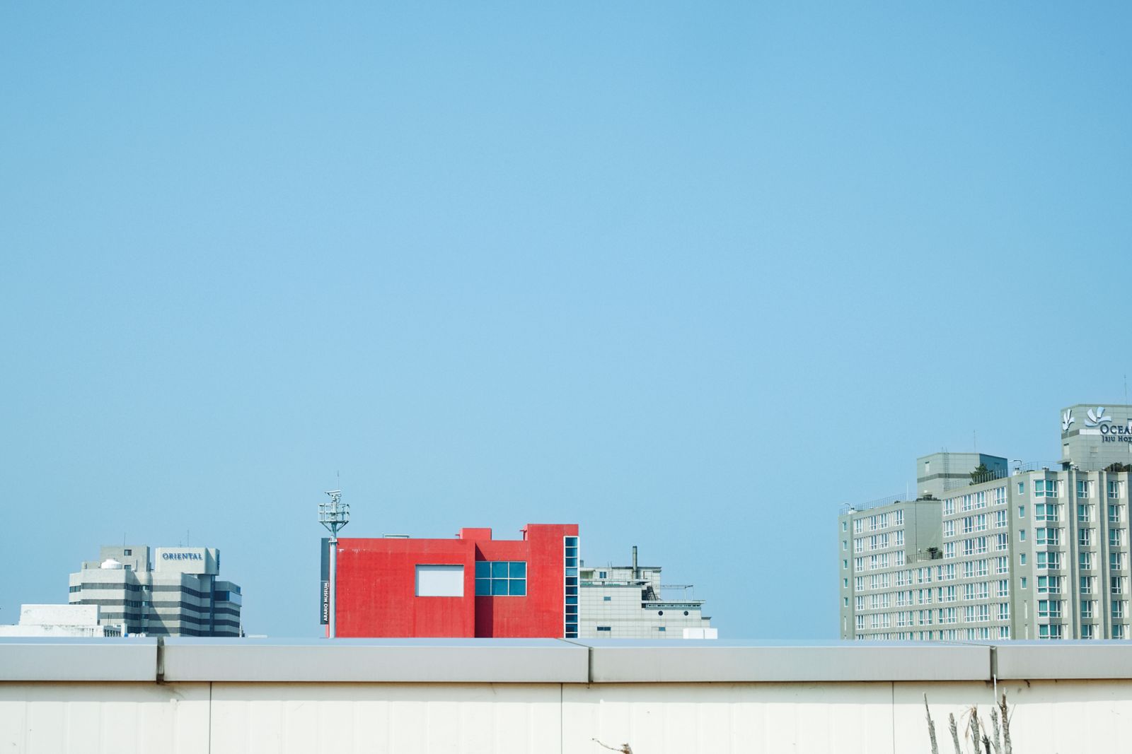 A view of D&Department Jeju by Arario, designed by Schemata Architects (Photo: Yu Jeon Lee)