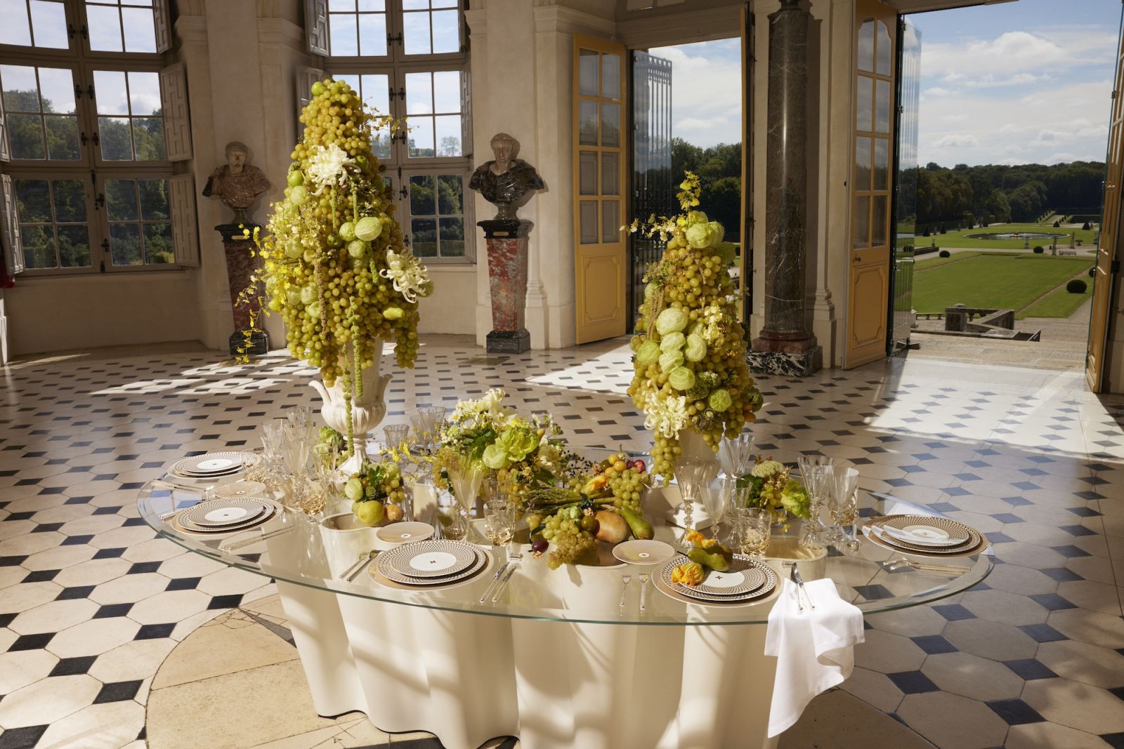 Louis Vuitton's Splendor dinner service comprises 17 pieces