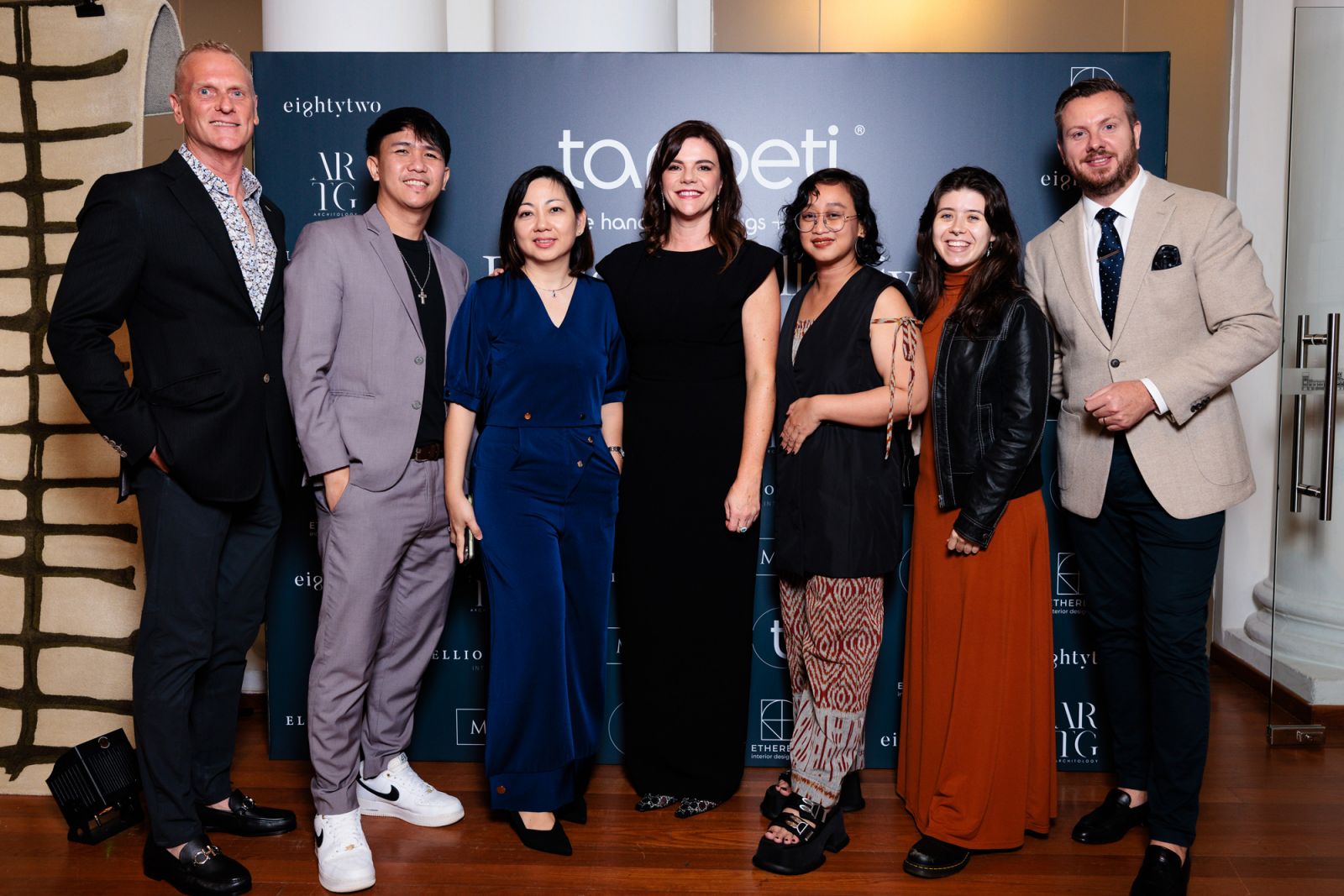 Michael Fiebrich, Jon Jon Bauyon, Christine Sipin, Karinna Gobbo, Asih Jenie, Yaiza Canopoli, Elliot Barratt