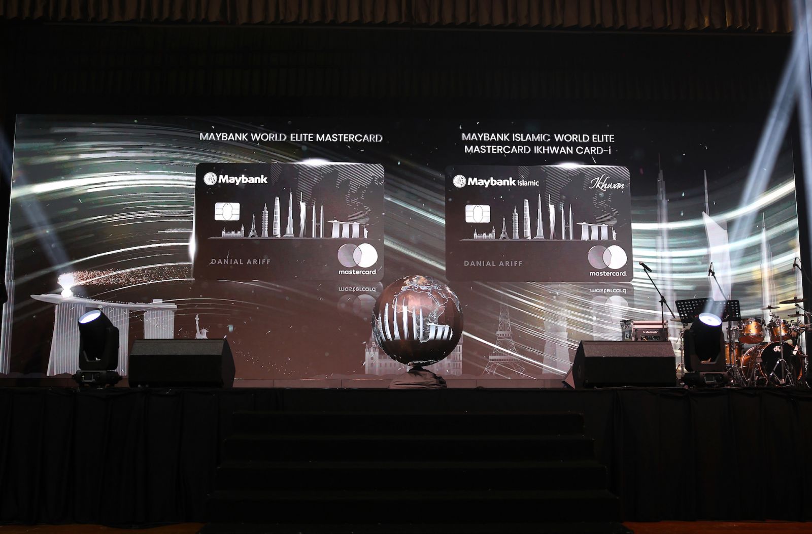 Maybank World Elite Mastercard and Maybank Islamic World Elite Mastercard Ikhwan Card-i